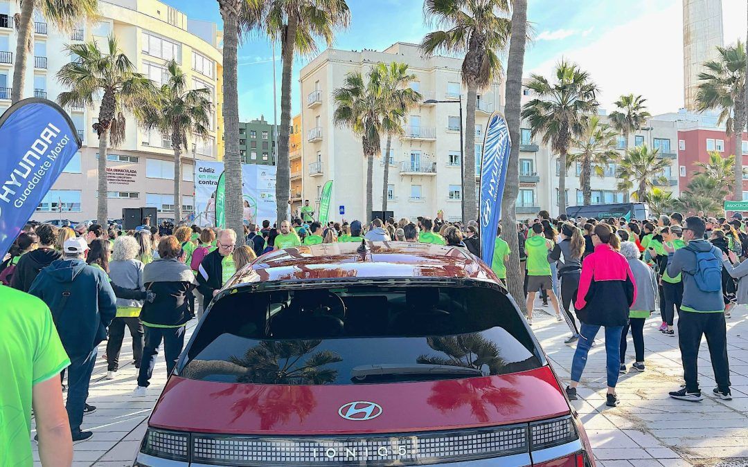 Guadalete Motor Hyundai refuerza su compromiso un año más con la lucha contra el cáncer en la XI Marcha de Cádiz